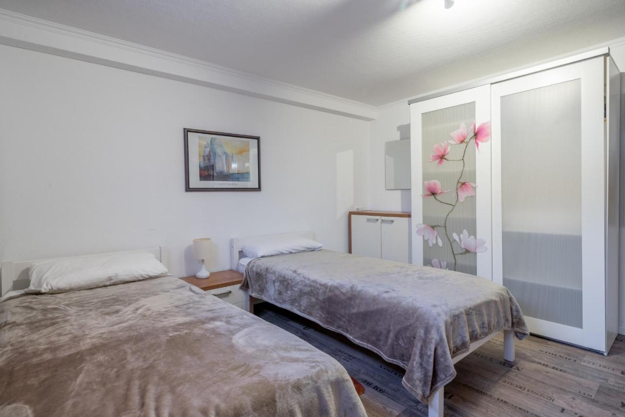 Nice Private Apartment Ганновер Экстерьер фото