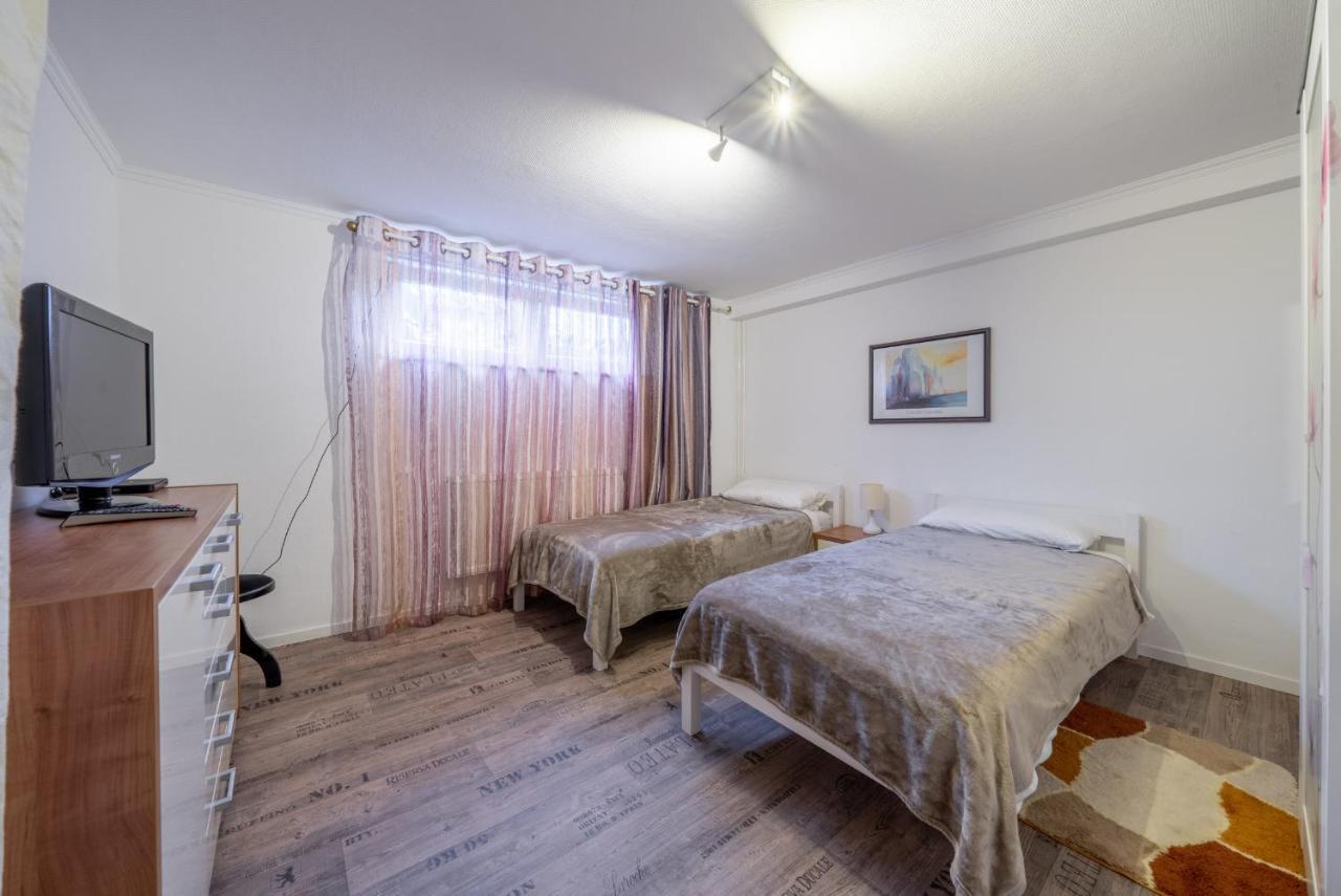 Nice Private Apartment Ганновер Экстерьер фото